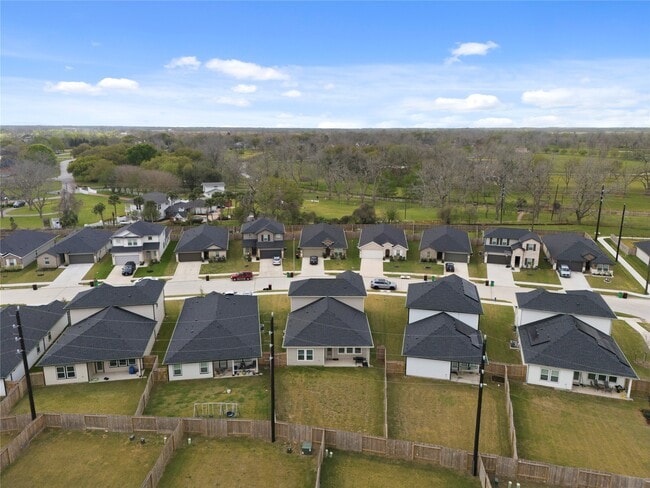 Building Photo - 1542 Merulana Lane