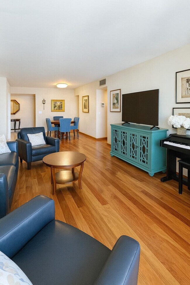 Building Photo - 2401 S Ocean Dr