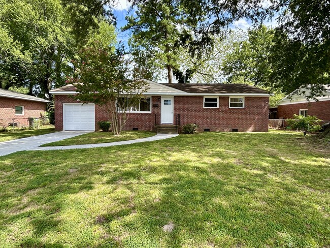Building Photo - 8120 Halprin Dr