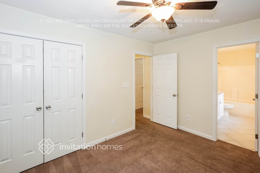 Building Photo - 2808 Black Walnut Ln