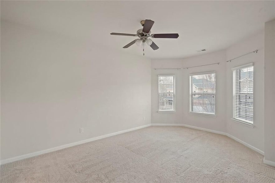 Building Photo - 2680 Ogden Trl