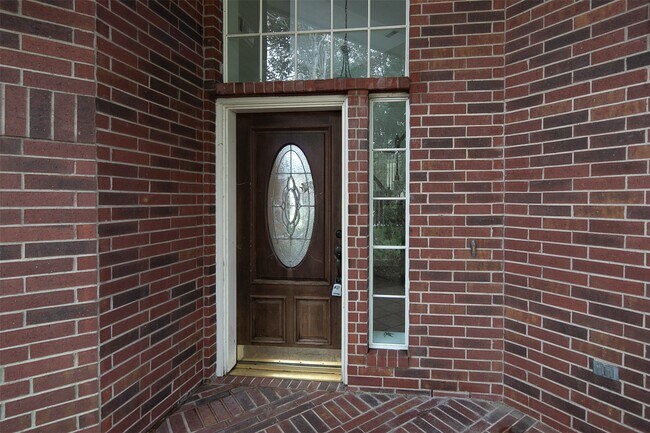 Building Photo - 2407 Hanston Ct