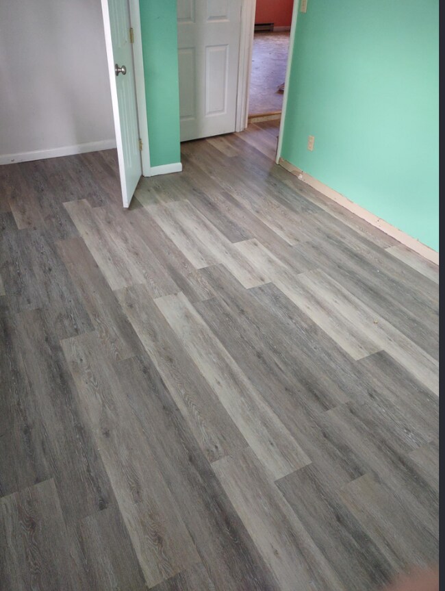 Building Photo - 1 Monroe Bay Ave