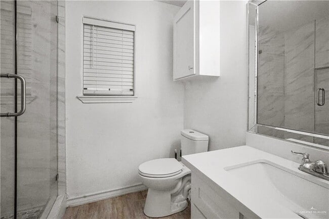 Building Photo - 17 N 34th St