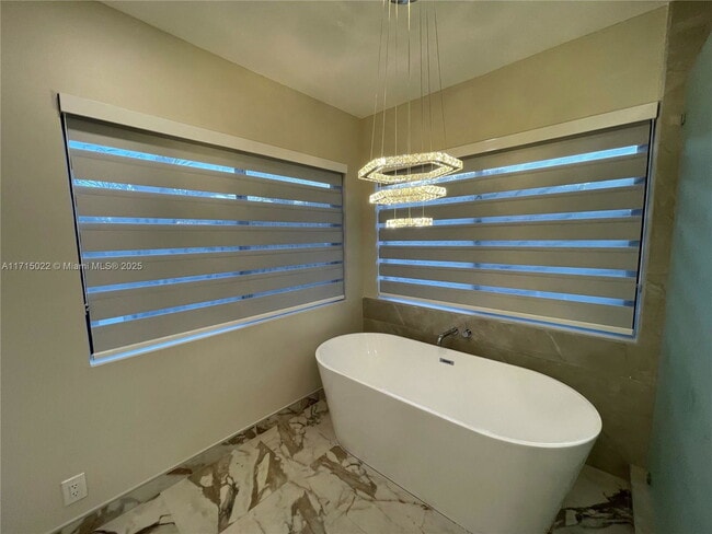 Building Photo - Northwest 79th Place, Miami Lakes, FL 33016 - 4 BR 3 BA house