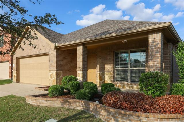 Building Photo - 801 Golden Bear Ln