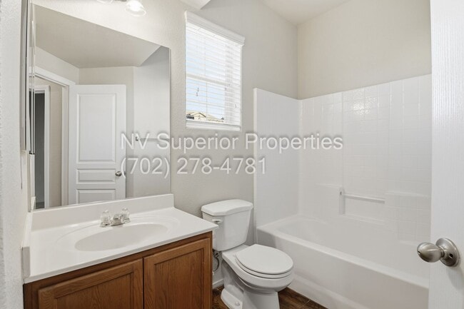 Building Photo - Henderson!!! Community: Cadence!! Brand New Carpet!! 4 Bedrooms!!! Bed & Full bath downstairs!! L...