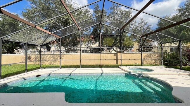 Building Photo - 4599 Cumbrian Lakes Dr