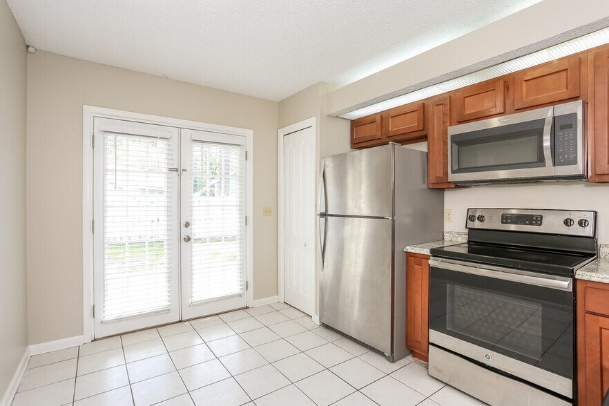 Building Photo - 7579 Sugar Bay Ln
