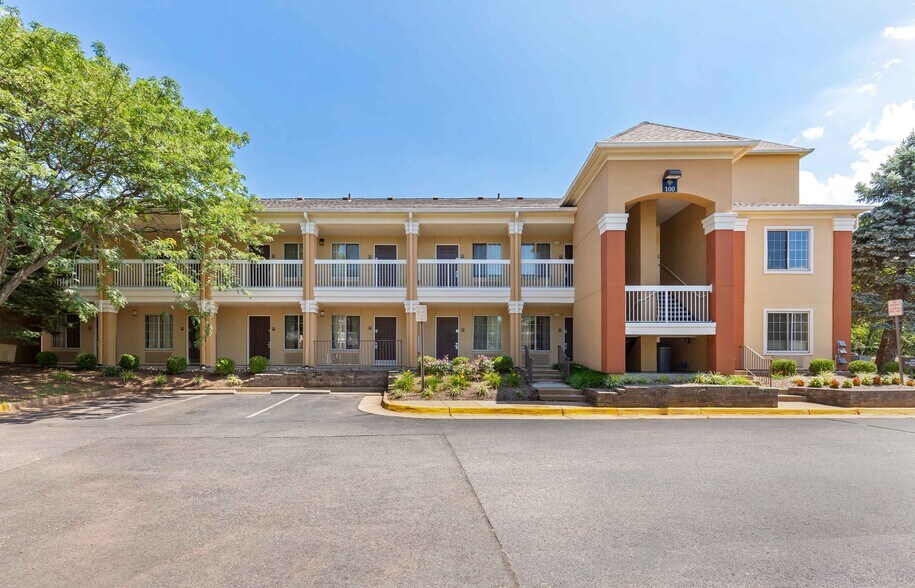 Extended Stay America 4504 Brookfield Corporate Dr Chantilly VA 20151