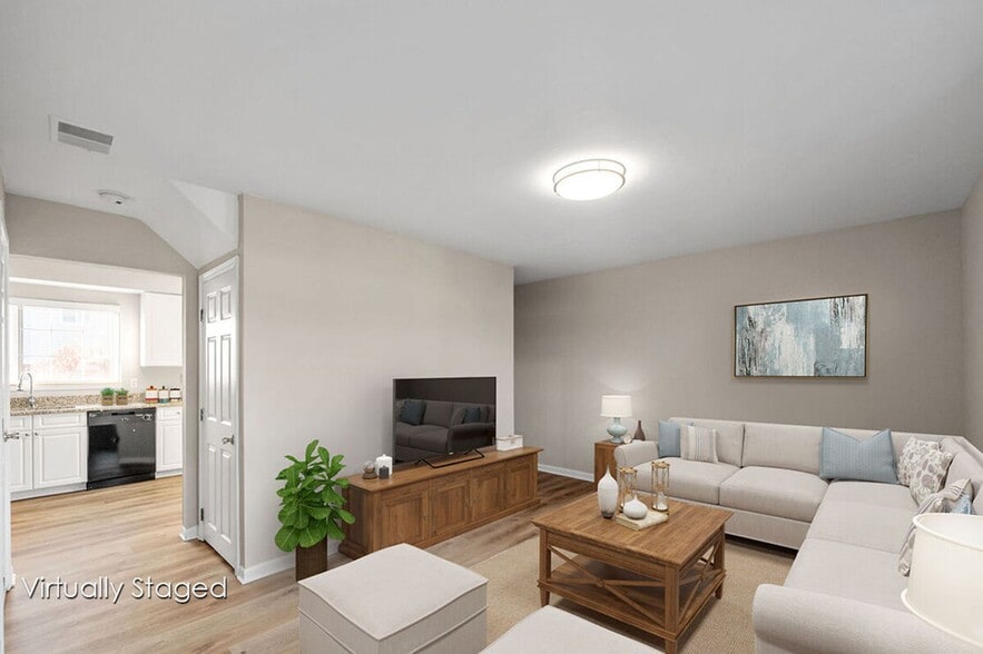 Building Photo - Donovan Townhomes