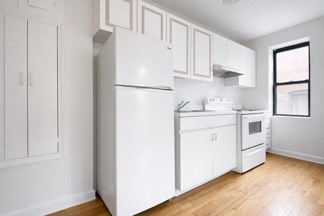 Floorplan - 182 Claremont Avenue