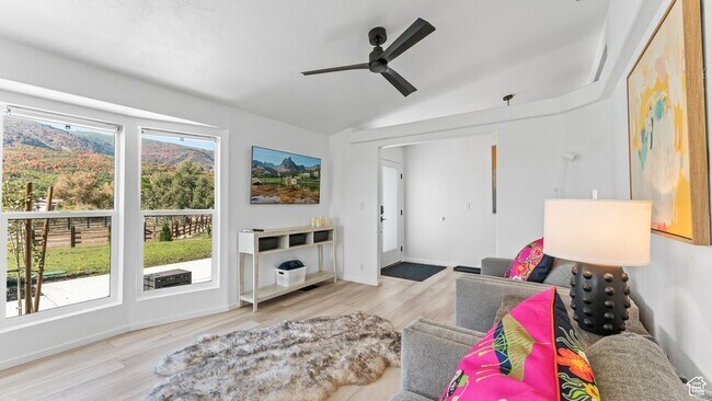 Building Photo - 4736 E 2650 N