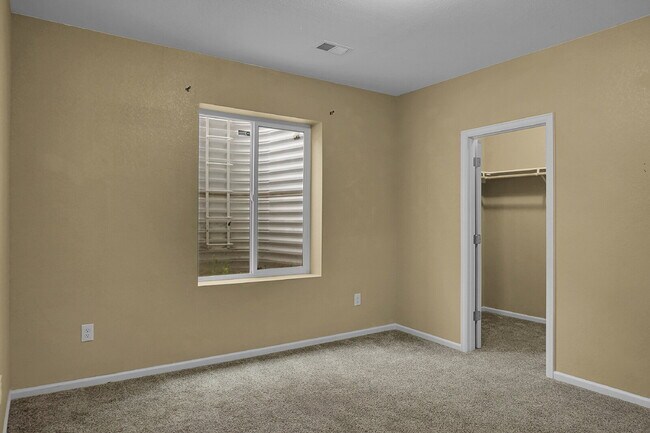 Building Photo - $2,400.00 - 4 Bed, 3.5 Bath Homelocated in the Banning Lewis Ranch neighborhood with Great Commun...