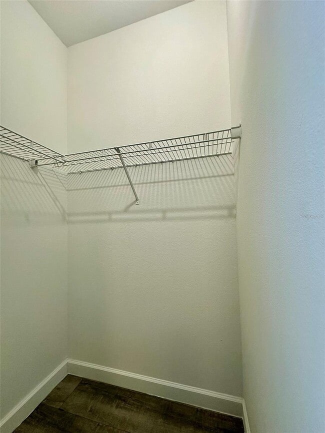 Building Photo - 918 Chelsea Dr