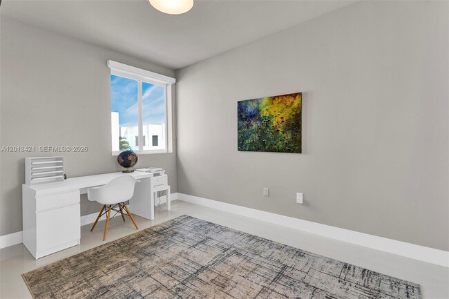 Building Photo - 7535 NW 98th Ave
