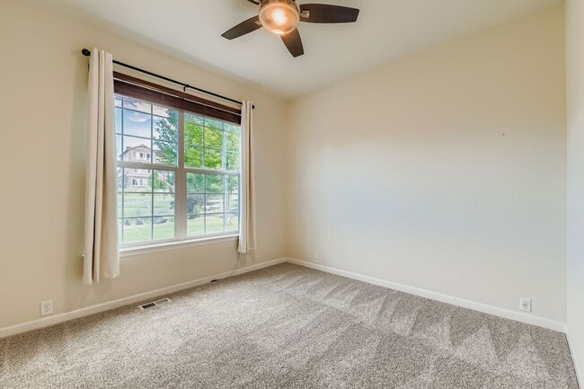 Building Photo - 2647 Gray Wolf Loop
