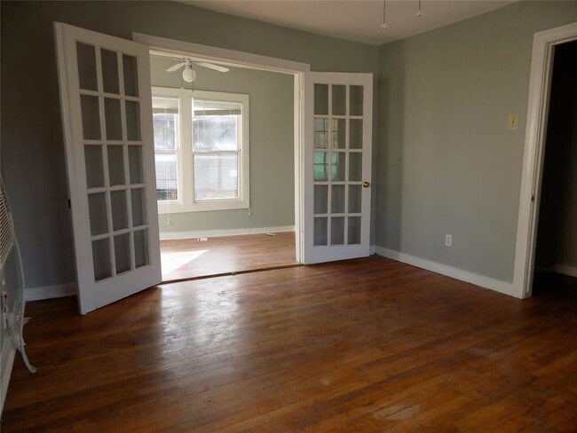 Building Photo - 1624 Bonnie Brae St