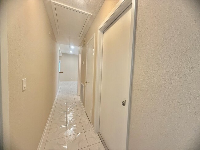 Building Photo - 13511 Harpers Bridge Dr