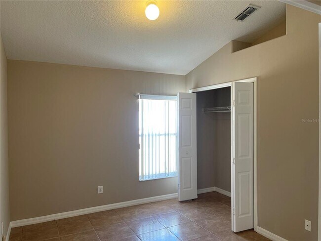 Building Photo - 3017 Rollman Rd