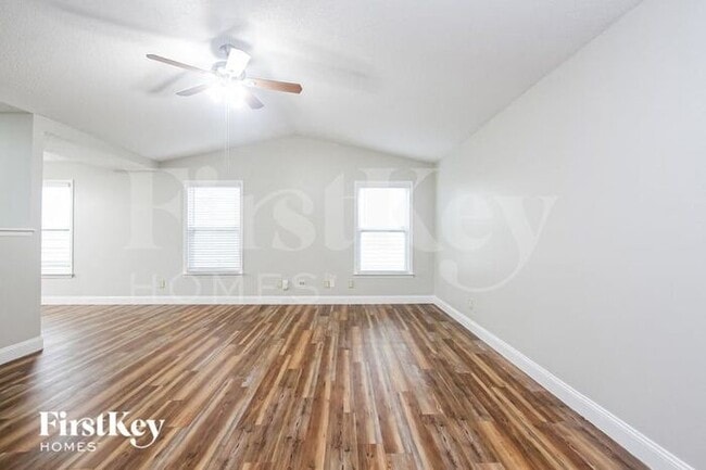 Building Photo - 969 Stonehurst Dr