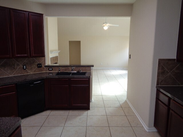 Building Photo - 11511 Baldwin Spruce Trail