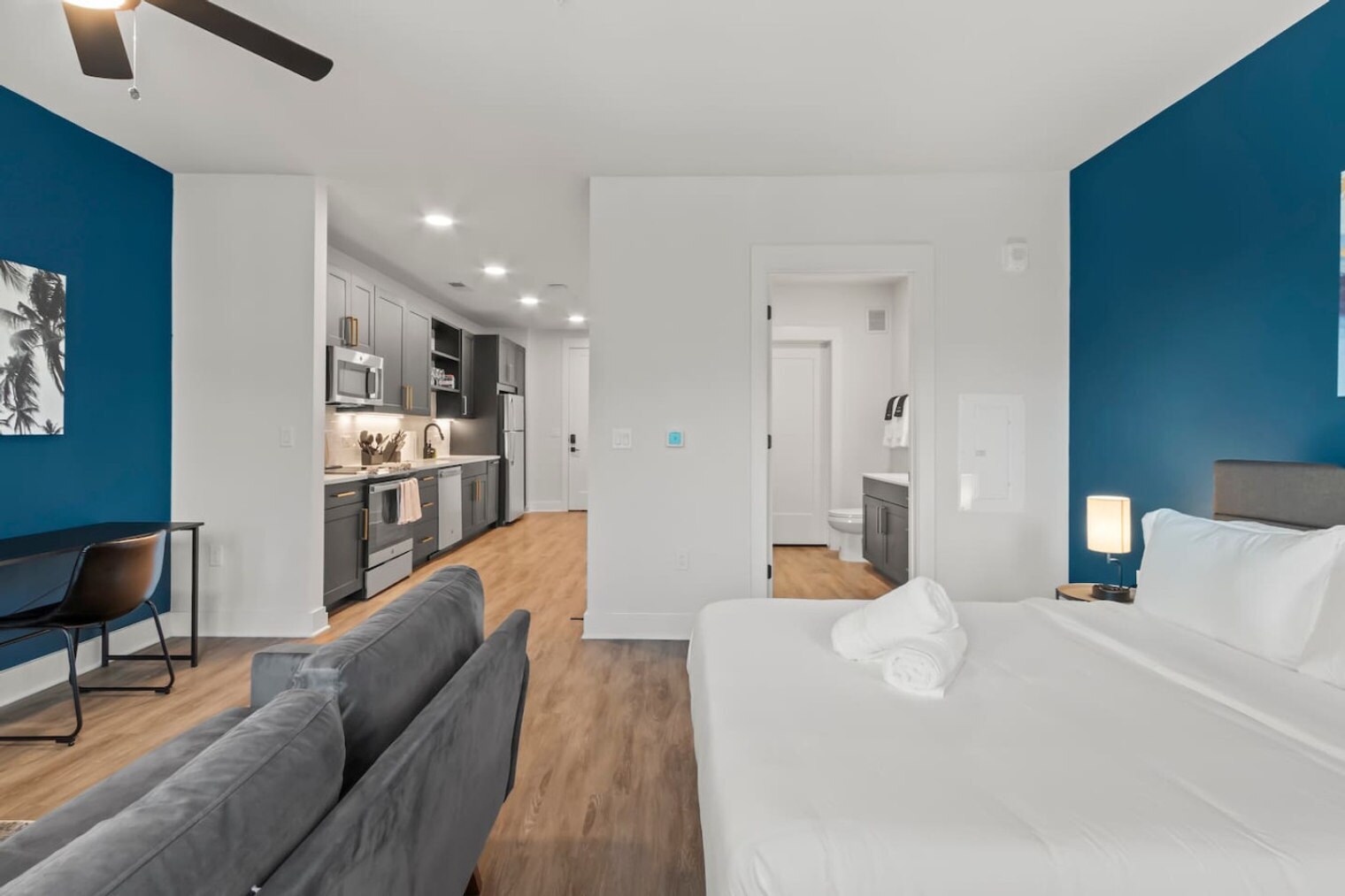 Building Photo - 2317 W Grace St