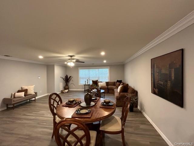 Building Photo - 98 Village Green Dr