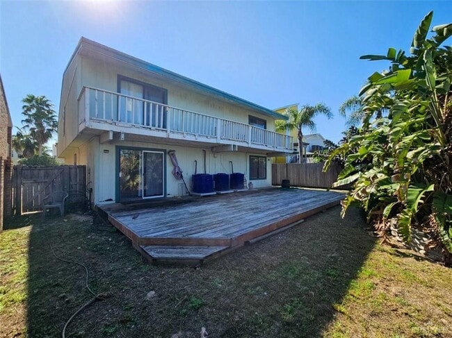 Building Photo - 11 E Cora Lee Dr