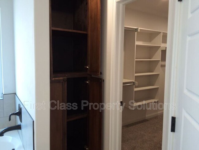 Building Photo - 19616 Bolton Rd