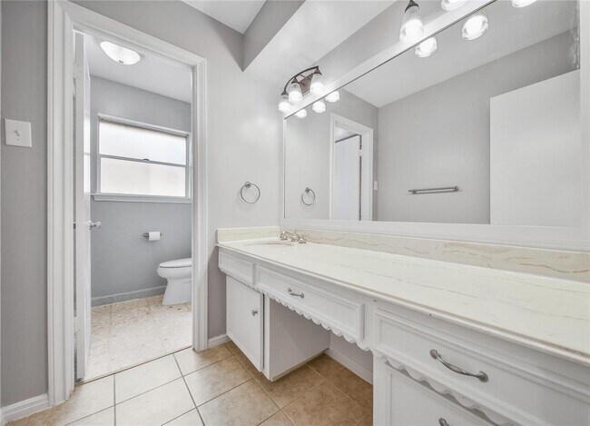 Building Photo - 1059 Richelieu Ln