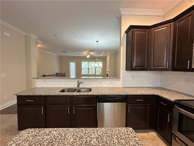 Building Photo - 2417 Tenor Ln