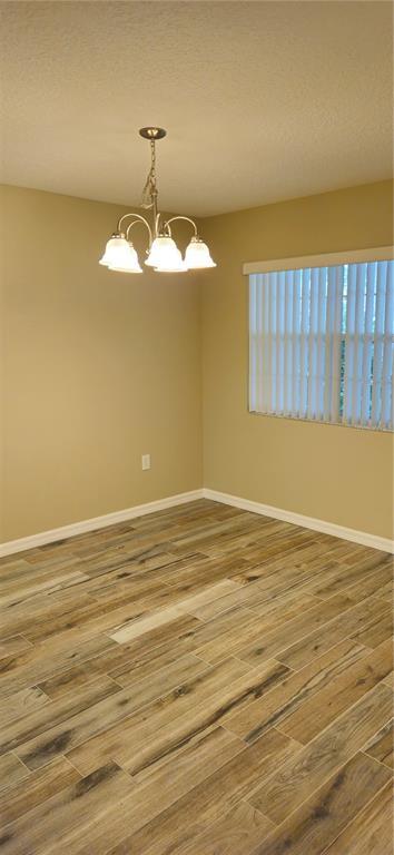 Building Photo - 1568 Grove Ct