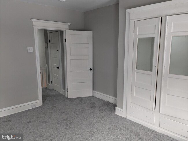 Building Photo - 1261 CHASE