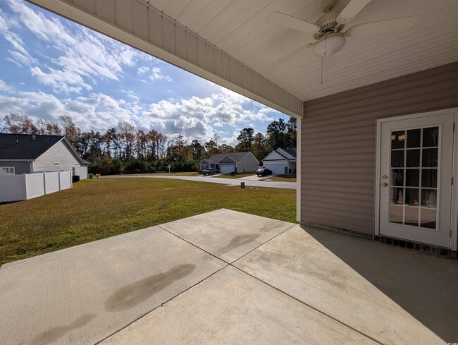 Building Photo - 351 Lakota Lp