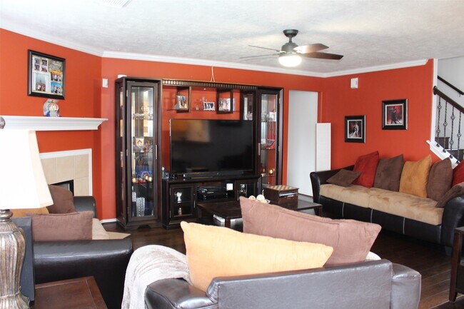 Building Photo - 2507 Liza Ct