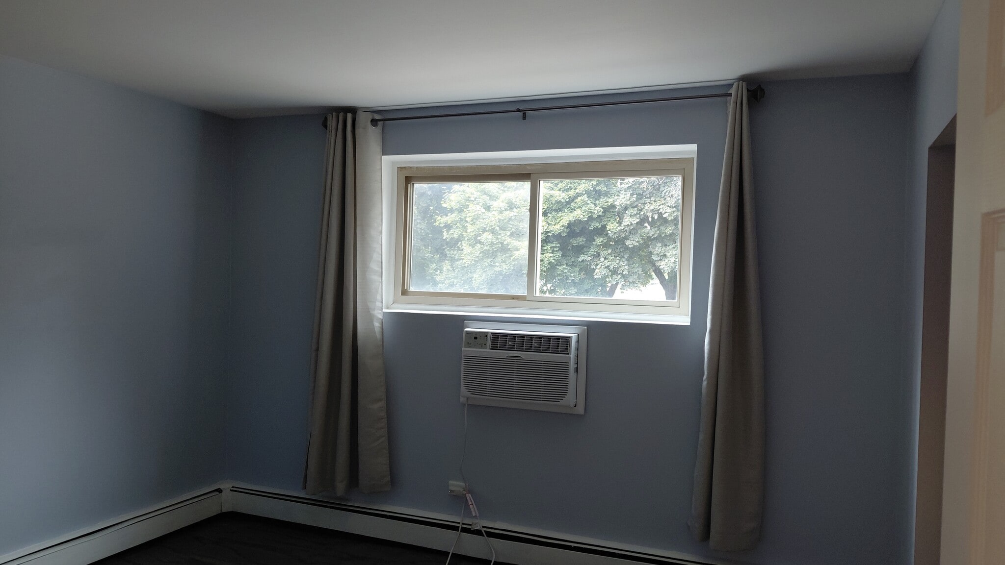 Building Photo - 4939 S Dorchester Ave