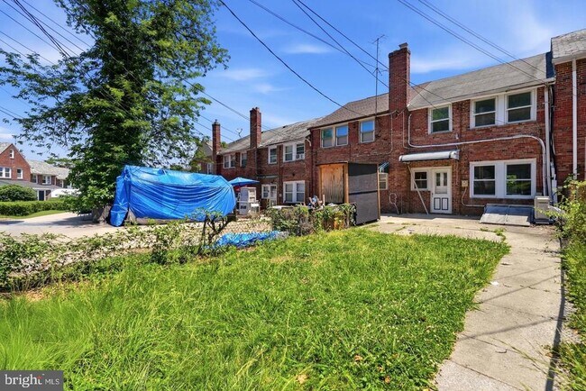 Building Photo - 934 Argonne Dr