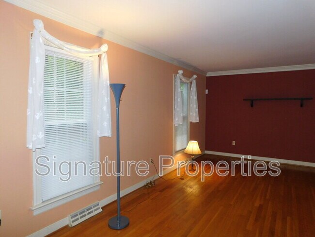 Building Photo - 4203 Poplar Grove Terrace