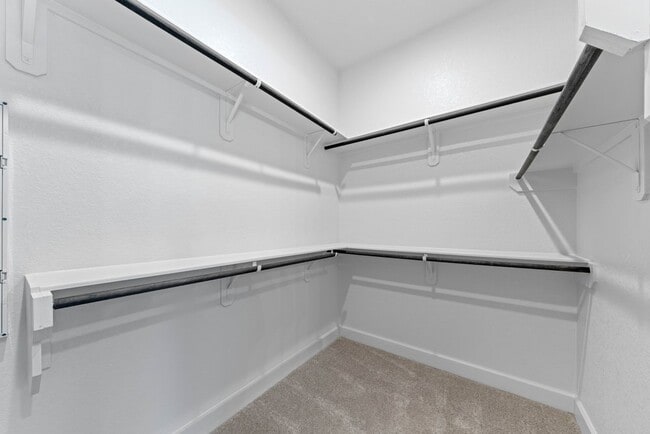 Building Photo - 316 Hulda Trl