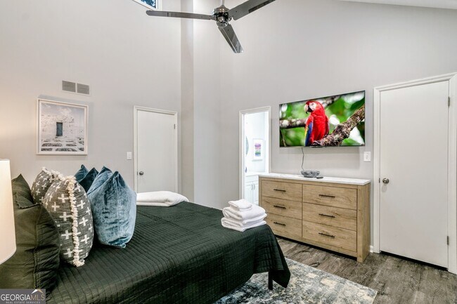 Building Photo - 85 Wilhelmina Dr