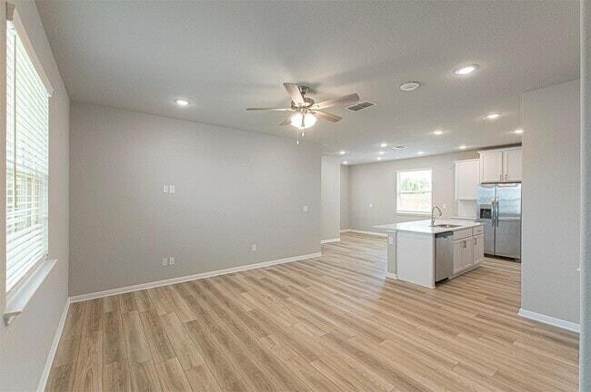 Building Photo - 6506 Marsh Ln