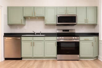 Building Photo - 313-313 NW Martin Luther King Jr Blvd