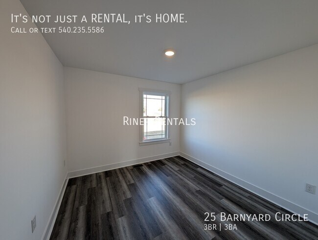 Building Photo - 25 Barnyard Cir