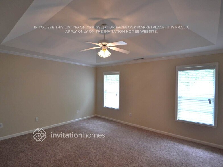 Building Photo - 2315 Shady Oaks Dr