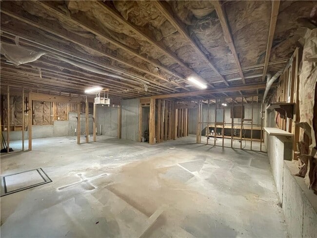 Building Photo - 5040 Bucknell Trace