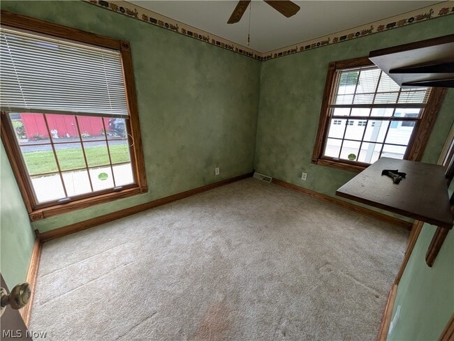 Building Photo - 2543 Burlingham Dr