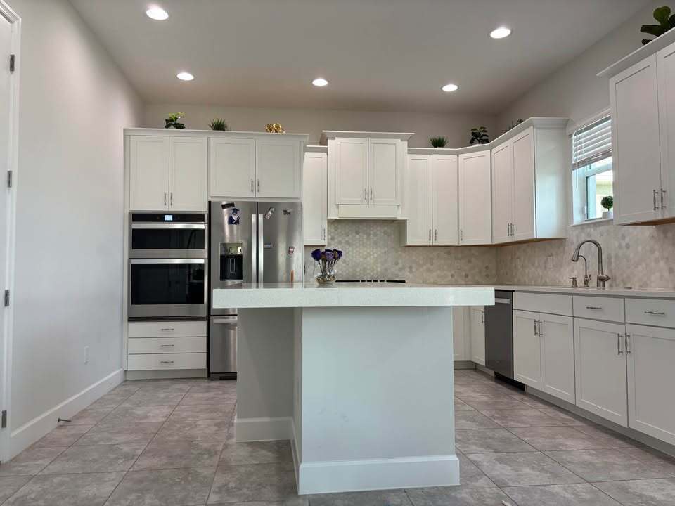 Building Photo - 15134 Cameo Ct