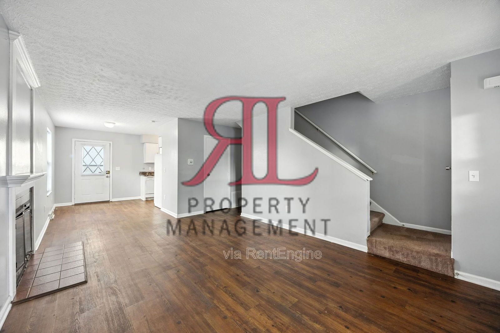 Building Photo - 1094 Farmlane Dr