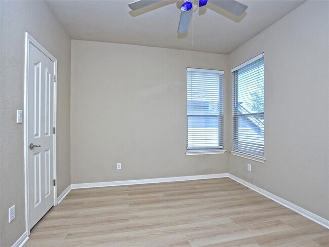 Building Photo - 15600 Prestancia Dr